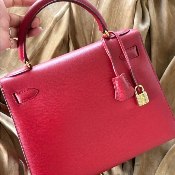SOLD - HERMES Red Epsom Kelly 28 GHW - Picture 7 of 16